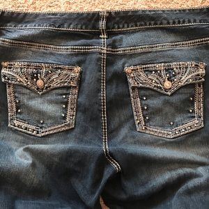 Maurice’s denim capris